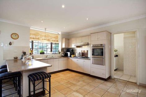 Property photo of 11 Yeronga Close St Johns Park NSW 2176