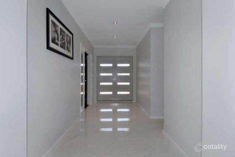 Property photo of 3 Tongaroo Boulevard Success WA 6164