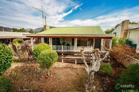 Property photo of 9 Centre Avenue Eildon VIC 3713