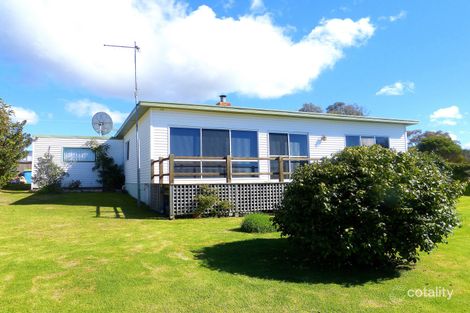 Property photo of 18 Sunbeam Crescent Beaumaris TAS 7215
