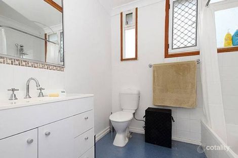 Property photo of 70 Wau Road Darra QLD 4076