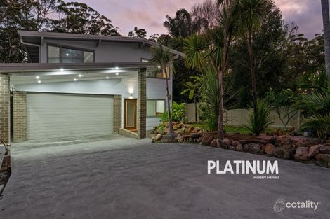 Property photo of 18 Watersedge Avenue Basin View NSW 2540