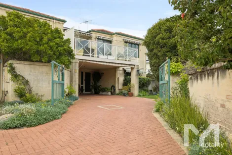 2/52 Preston Point Rd, East Fremantle, WA 6158