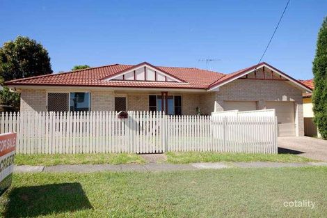 2a Pine Ave, Cardiff South, NSW 2285
