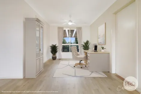 Property photo of 26 Craigends Lane Hillvue NSW 2340