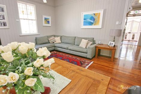 Property photo of 104 Walnut Street Wynnum QLD 4178