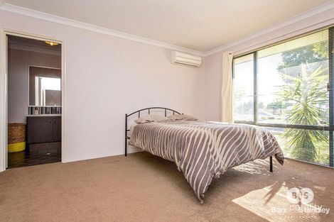 Property photo of 12 Millbridge Boulevard Millbridge WA 6232