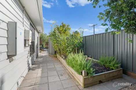 Property photo of 32 Ella Grove Chelsea VIC 3196