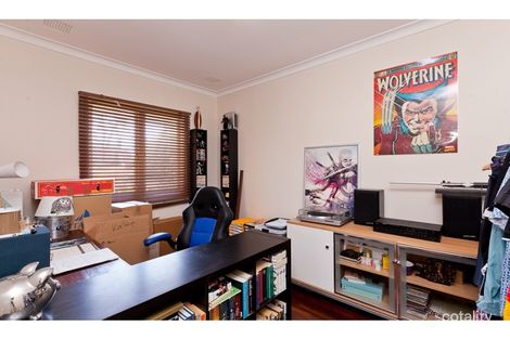 4 Batten St, Coolbellup, WA 6163