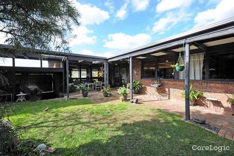 Property photo of 17 Stanlake Rise Templestowe Lower VIC 3107