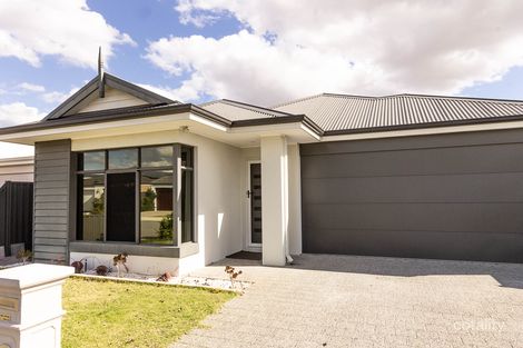 6 Monica Cres, Dayton, WA 6055