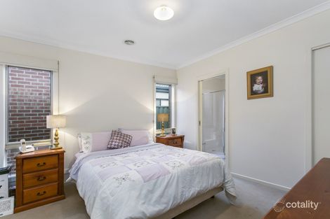 Property photo of 52 Dusseldorp Avenue Pakenham VIC 3810