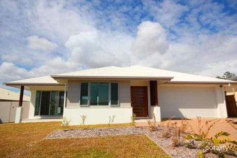 4 Pincer Ct, Bushland Beach, QLD 4818