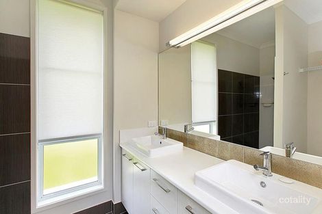 Property photo of 3 Old Blue Gum Place Tewantin QLD 4565