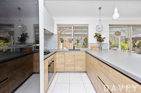 Property photo of 230 Ravenscar Street Doubleview WA 6018