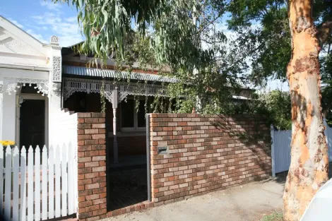 Property photo of 24 Wilson Street Moonee Ponds VIC 3039