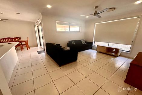 Property photo of 16 Bridgeman Parade Chinchilla QLD 4413