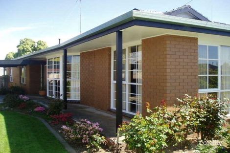 15 Margaret St, Wendouree, VIC 3355