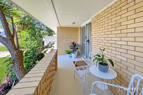 Property photo of 33 Twenty Fourth Avenue Palm Beach QLD 4221