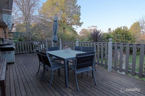 Property photo of 5 Red Gum Avenue Hazelbrook NSW 2779