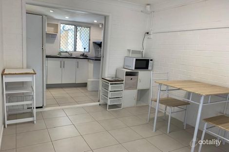 848 Wynnum Rd, Cannon Hill, QLD 4170