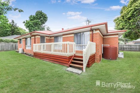 Property photo of 4 Holmes Road Mooroolbark VIC 3138