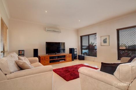Property photo of 18 Yarraman Street Arana Hills QLD 4054