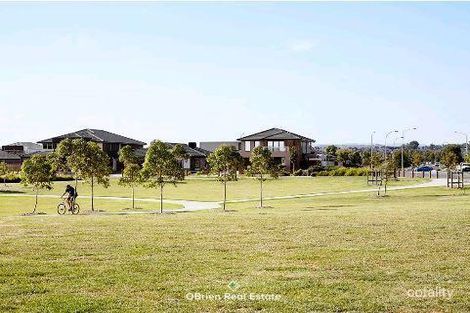 Property photo of 79 Skylark Boulevard Clyde North VIC 3978
