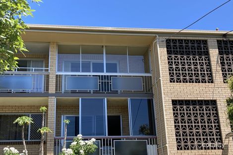 Property photo of 2/13 Macdonnell Road Margate QLD 4019