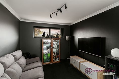 Property photo of 18 Crystal Terrace Wellard WA 6170