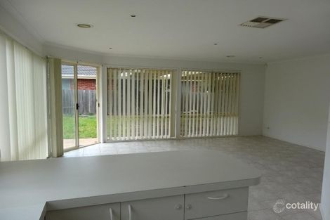 Property photo of 5 McConnell Crescent Roxburgh Park VIC 3064