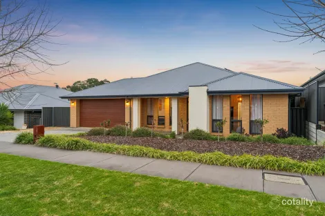 Property photo of 23 Macquarie Parade Meadows SA 5201
