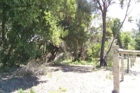 102 Astro Ave, Golden Beach, VIC 3851