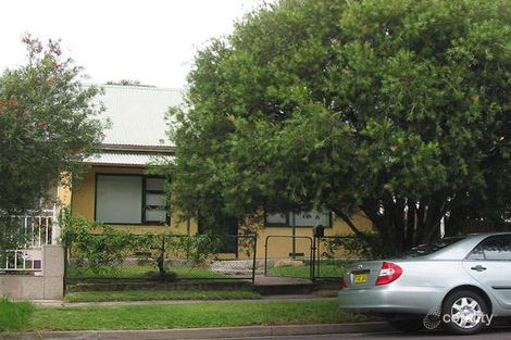 4 Prince St, Granville, NSW 2142