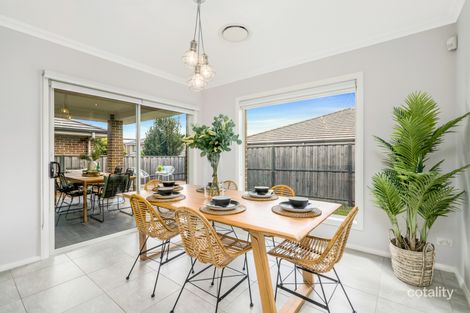 Property photo of 8 Hazelbrook Street The Ponds NSW 2769