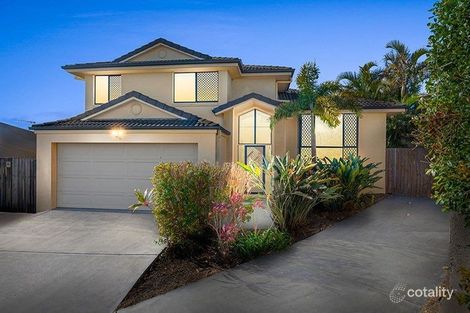 Property photo of 10 Gilcrest Court Molendinar QLD 4214
