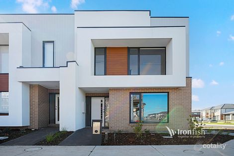 Property photo of 2 Selhurst Grove Wyndham Vale VIC 3024