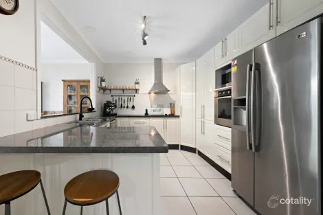 Property photo of 25 Lorn Street Lorn NSW 2320