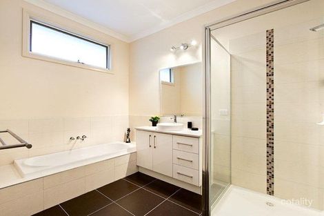Property photo of 2/170 Ryans Road Eltham North VIC 3095