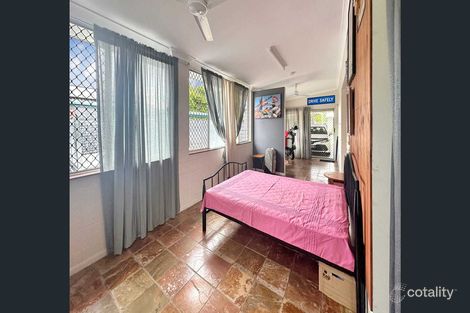 Property photo of 6 Sandalan Court Bushland Beach QLD 4818