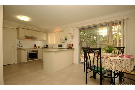 Property photo of 4/6-32 University Drive Meadowbrook QLD 4131