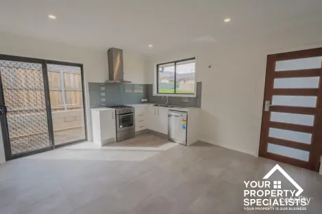 2 Cartwright Cres, Airds, NSW 2560