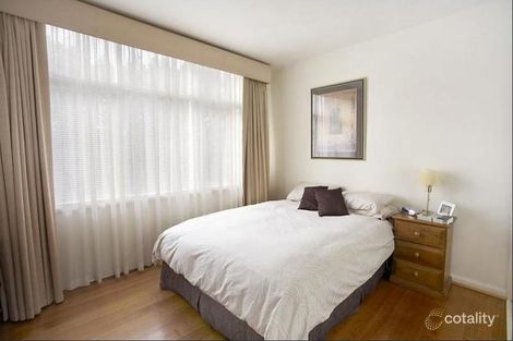 Property photo of 4/22 Weir Street Balwyn VIC 3103