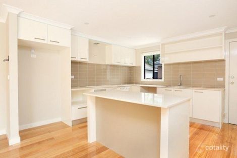 Property photo of 2/50 Grevillia Road Oak Park VIC 3046