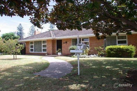 7 Mcglasson Ave, Glenelg North, SA 5045