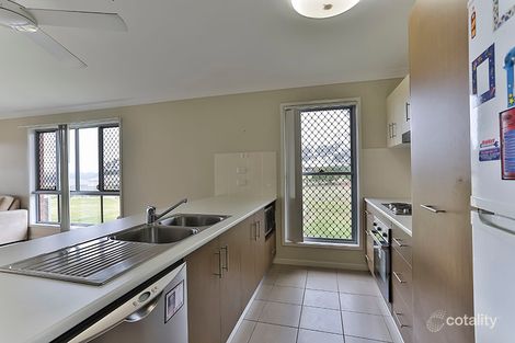 Property photo of 4 Kingfisher Court Meringandan West QLD 4352