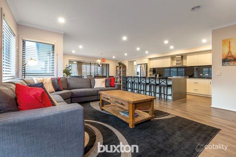 Property photo of 6 Cornell Court Lucas VIC 3350