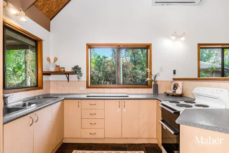 Property photo of 13 Palm Tree Crescent Bangalow NSW 2479