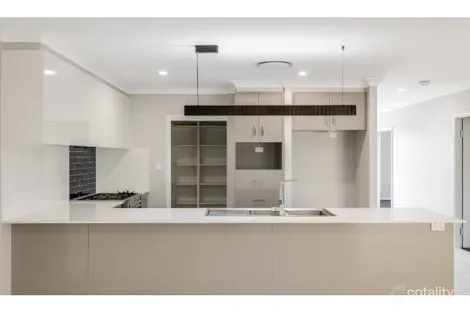 Property photo of 57 Adelaide Street Cranley QLD 4350