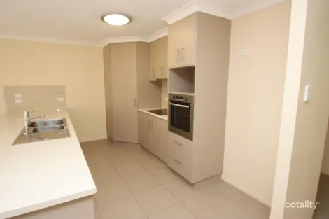 Property photo of 13 Parkes Drive Tenterfield NSW 2372